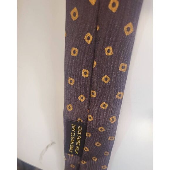 Giorgio Armani tie  - Picture 4 of 6